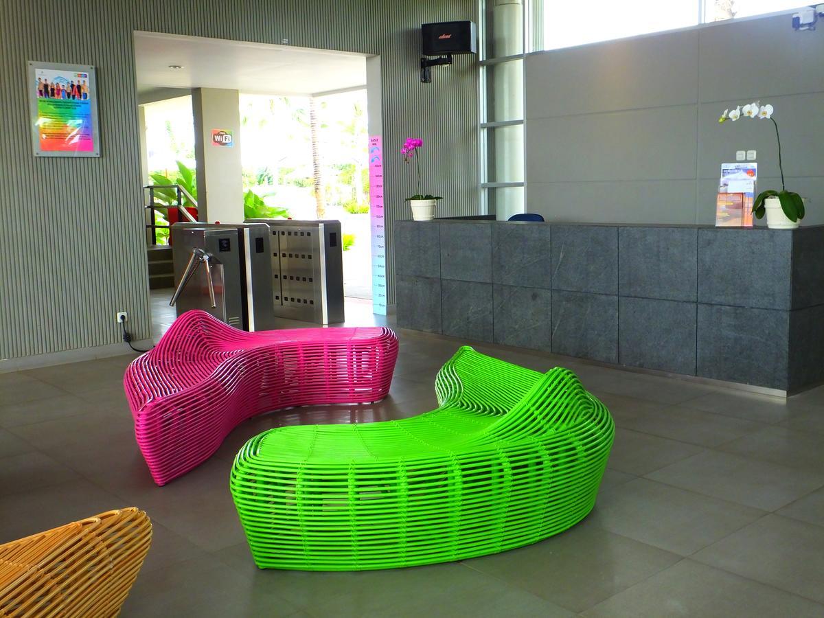 Nunia Inn Bandara Jakarta Тангеранг Екстериор снимка
